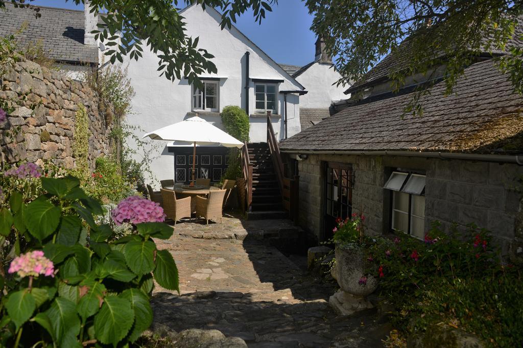 The Oxenham Arms Hotel Devon South Zeal Екстер'єр фото